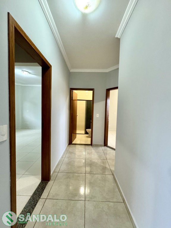 Apartamento para locacao no Zona 05 em Maringa com 0m² por R$ 2.530,00