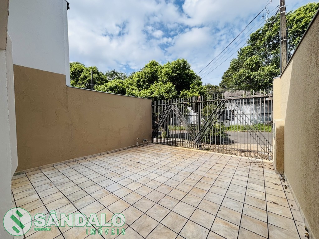 Sobrado para locacao no Vila Progresso em Maringa com 180m² por R$ 3.300,00