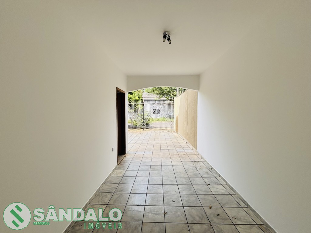 Sobrado para locacao no Vila Progresso em Maringa com 180m² por R$ 3.300,00