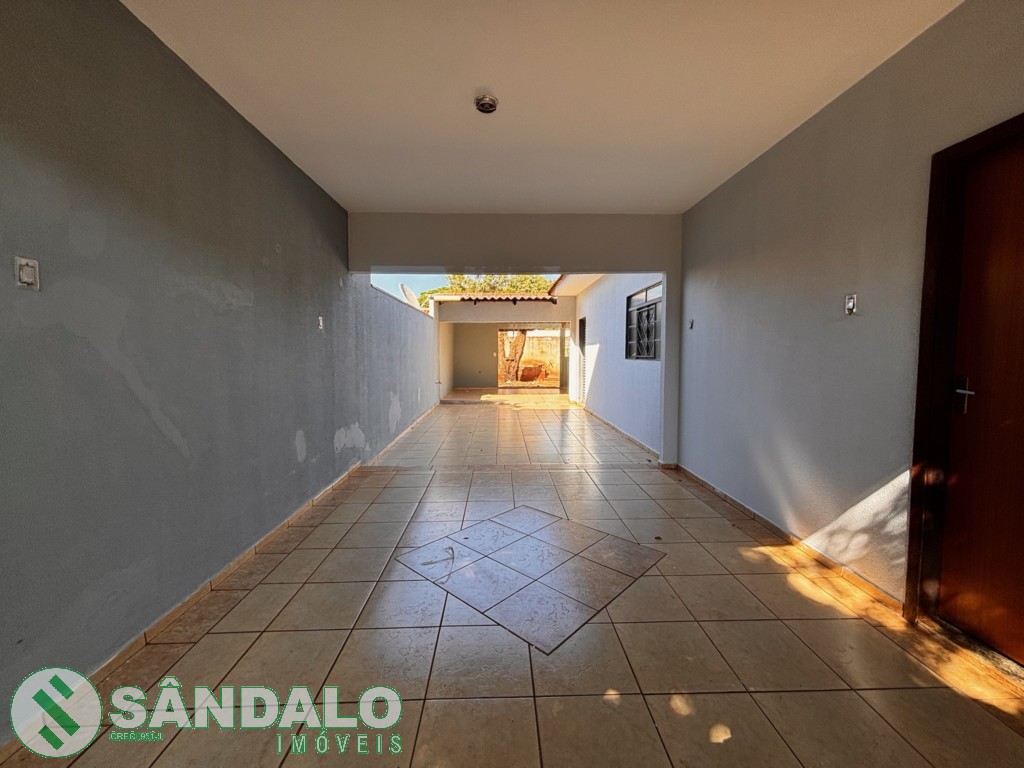 Casa para locacao no Parque Taruma em Maringa com 300m² por R$ 1.980,00