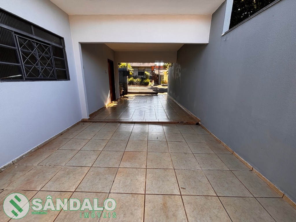 Casa para locacao no Parque Taruma em Maringa com 300m² por R$ 1.980,00