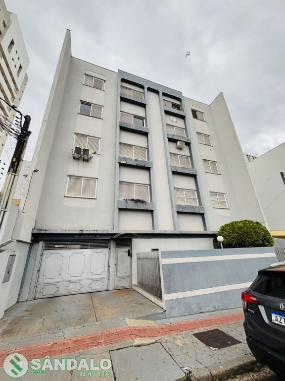 Apartamento para alugar em Zona 07, Maringá — Portal Chave Fácil