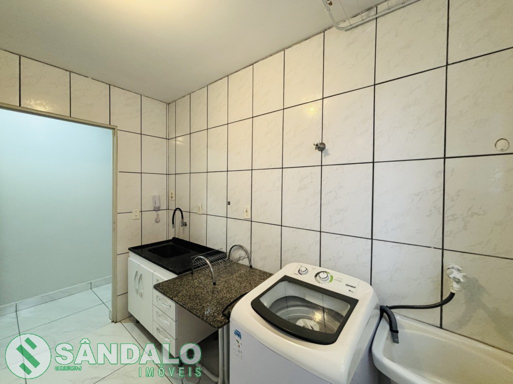 Apartamento para locacao no Zona 07 em Maringa com 83,5m² por R$ 1.540,00
