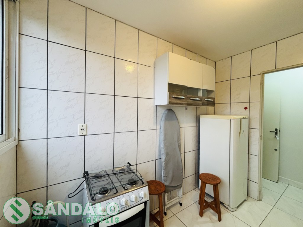 Apartamento para locacao no Zona 07 em Maringa com 83,5m² por R$ 1.540,00