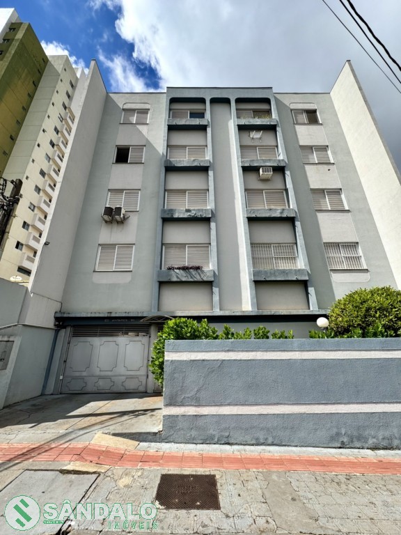 Apartamento para locacao no Zona 07 em Maringa com 83,5m² por R$ 1.540,00