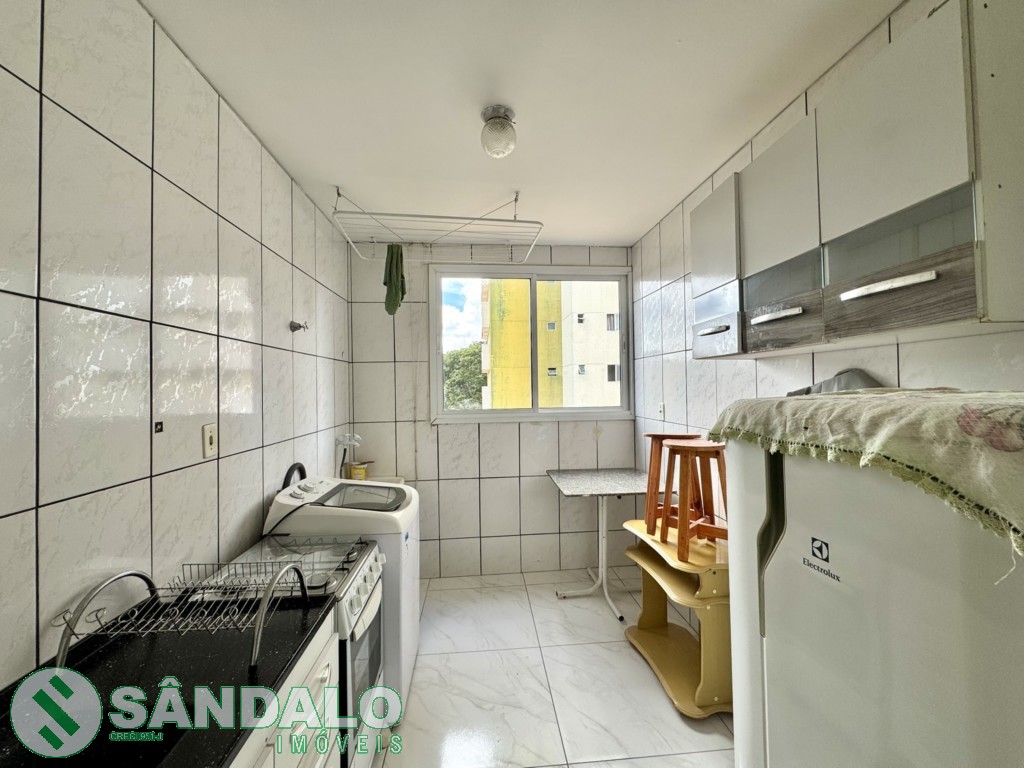 Apartamento para locacao no Zona 07 em Maringa com 83,5m² por R$ 1.540,00