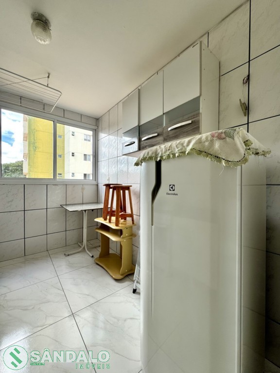 Apartamento para locacao no Zona 07 em Maringa com 83,5m² por R$ 1.540,00