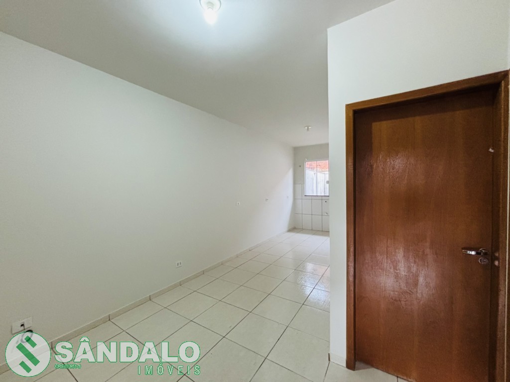 Casa para locacao no Jardim Alphaville em Sarandi com 0m² por R$ 935,00