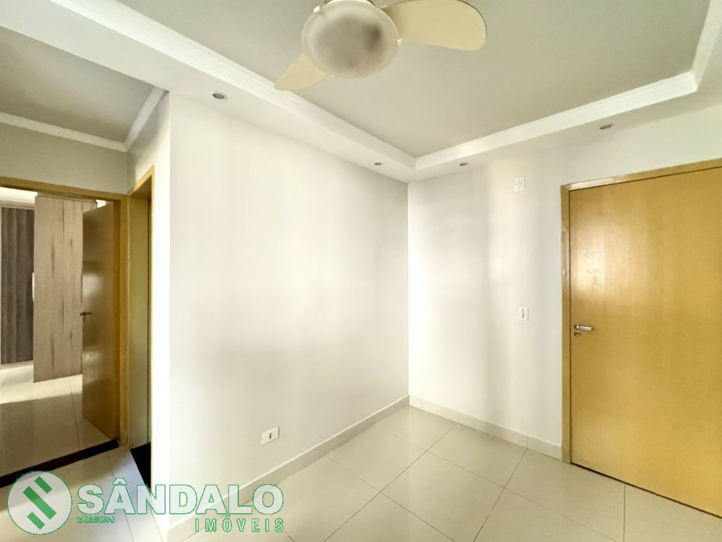 Apartamento para locacao no Zona 06 em Maringa com 53,91m² por R$ 1.320,00
