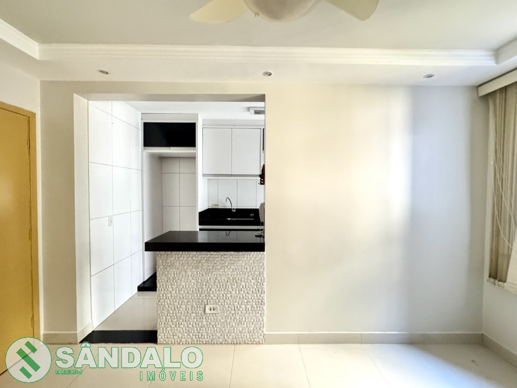 Apartamento para locacao no Zona 06 em Maringa com 53,91m² por R$ 1.320,00
