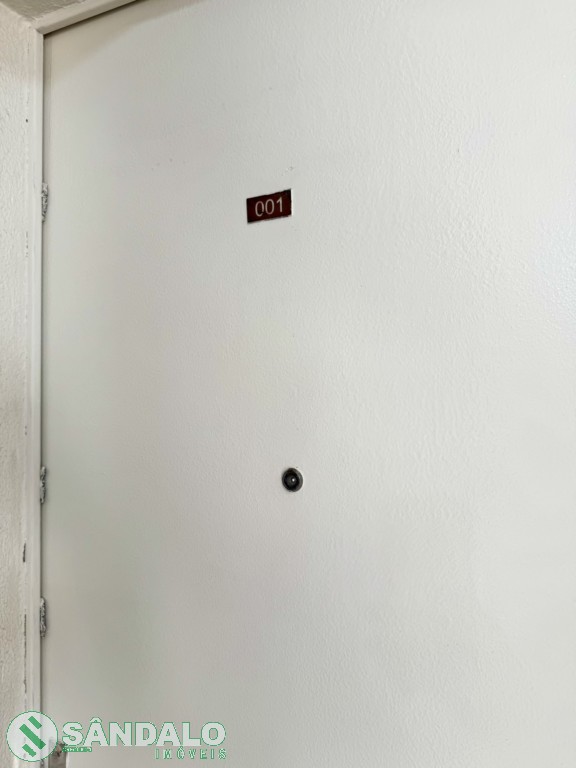Apartamento para locacao no Jardim Ipanema em Maringa com 52,76m² por R$ 935,00