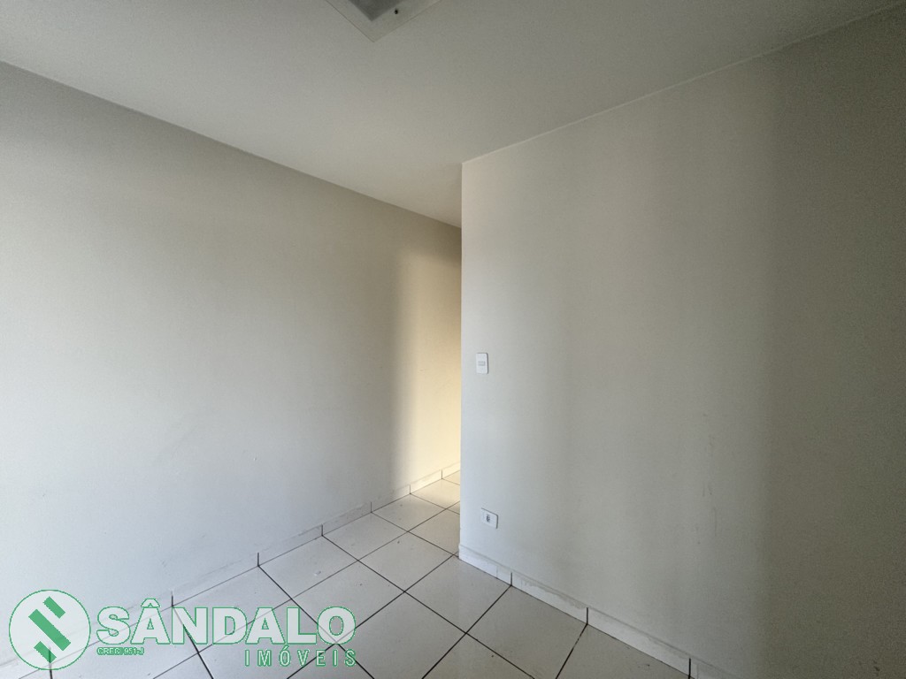 Apartamento para locacao no Jardim Ipanema em Maringa com 52,76m² por R$ 1.100,00