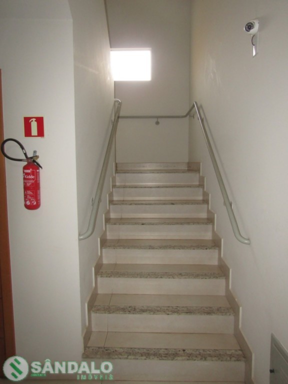 Apartamento para locacao no Zona 06 em Maringa com 0m² por R$ 1.650,00