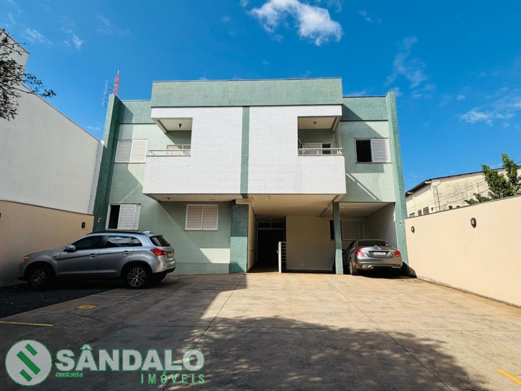 Apartamento para locacao no Zona 06 em Maringa com 0m² por R$ 1.650,00