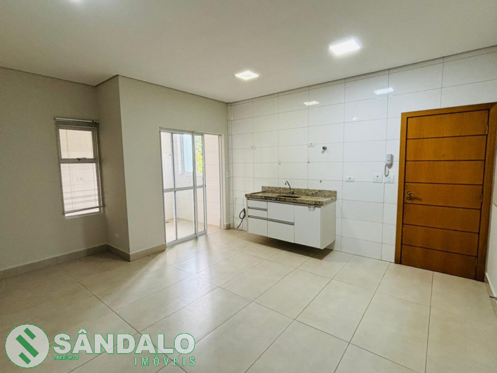 Apartamento para locacao no Zona 06 em Maringa com 0m² por R$ 1.650,00