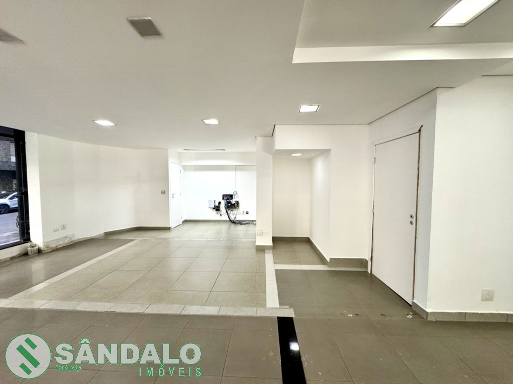 Sala Comercial para locacao no Zona 01 em Maringa com 77,51m² por R$ 12.100,00