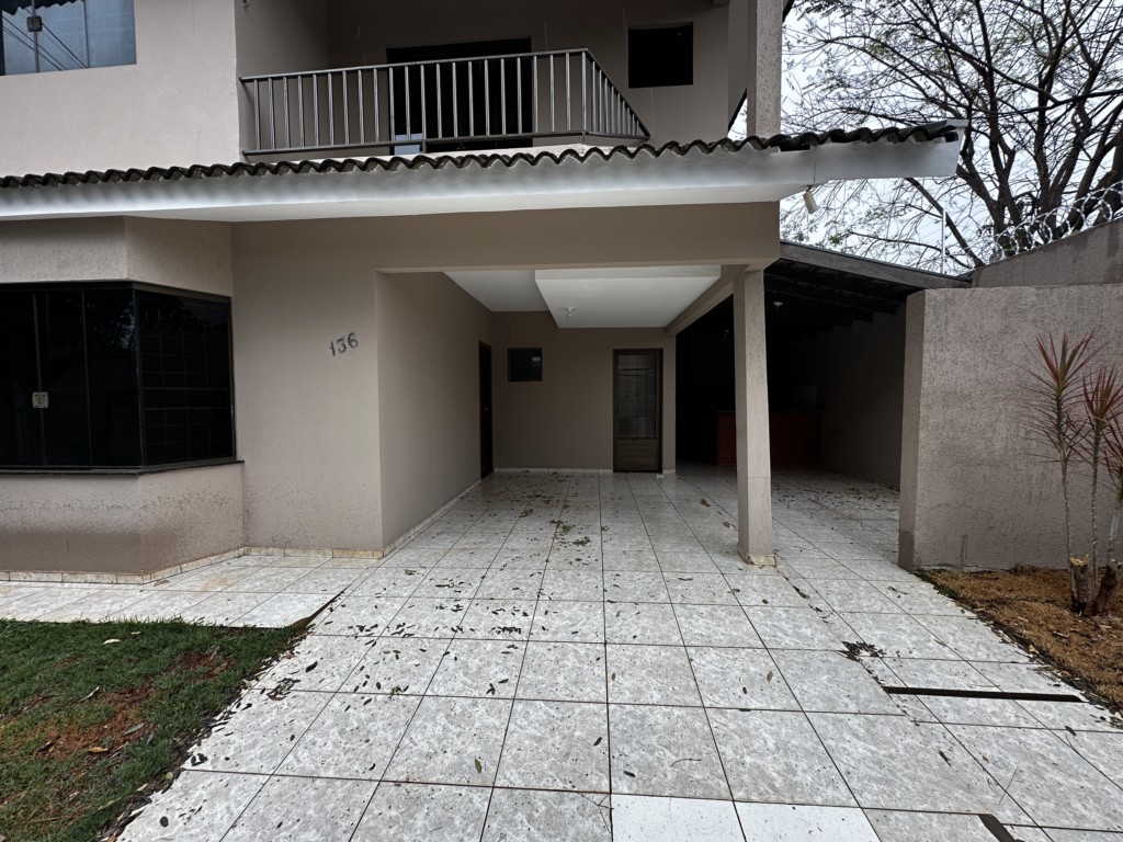Sobrado para locacao no Jardim Alvorada em Maringa com 125m² por R$ 3.960,00