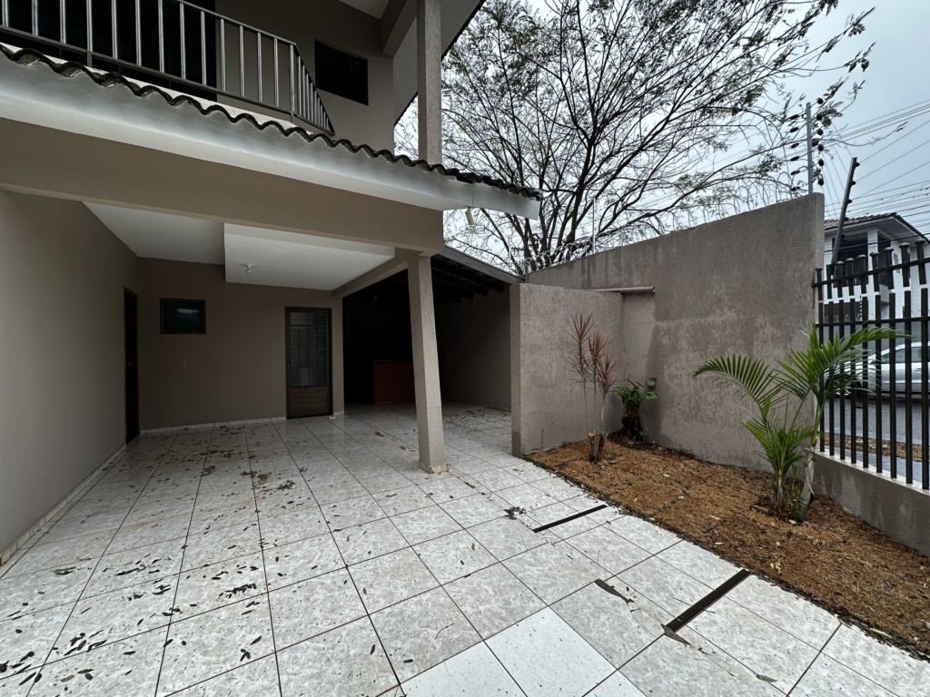 Sobrado para locacao no Jardim Alvorada em Maringa com 125m² por R$ 3.960,00