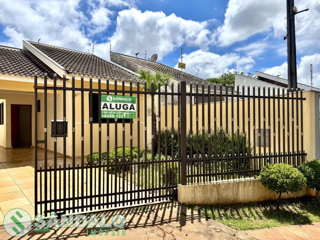 Casa para locacao no Jardim Dias I em Maringa com 161,86m² por R$ 2.420,00