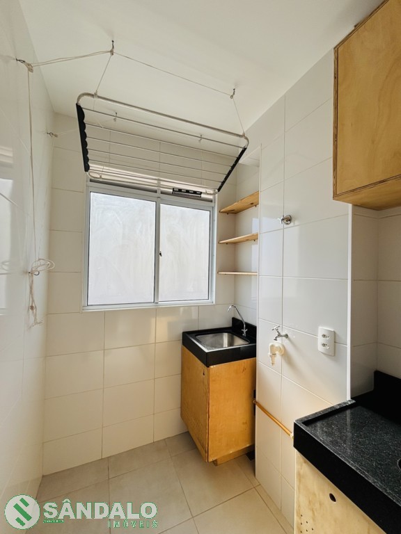 Apartamento para locacao no Parque Residencial Cidade Nova em Maringa com 41m² por R$ 1.650,00