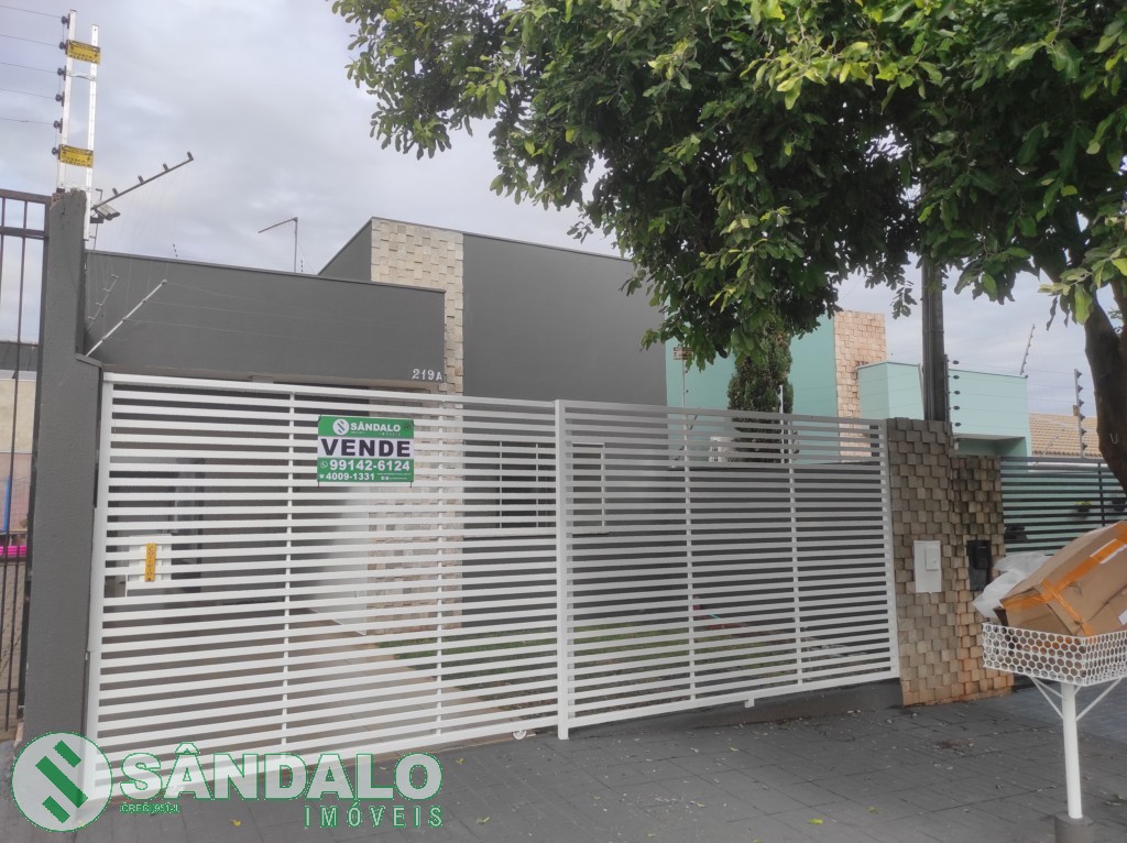 Casa para venda no Residencial Icaro em Maringa com 150m² por R$ 420.000,00