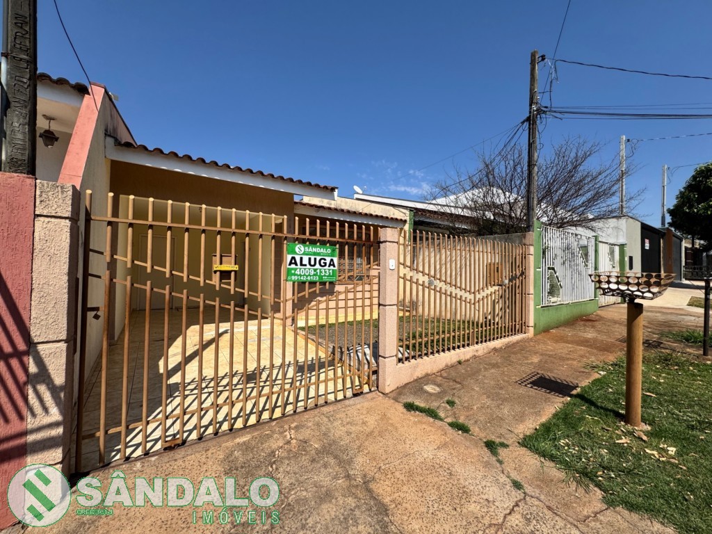 Casa para locacao no Jardim Santa Helena em Maringa com 150m² por R$ 2.090,00