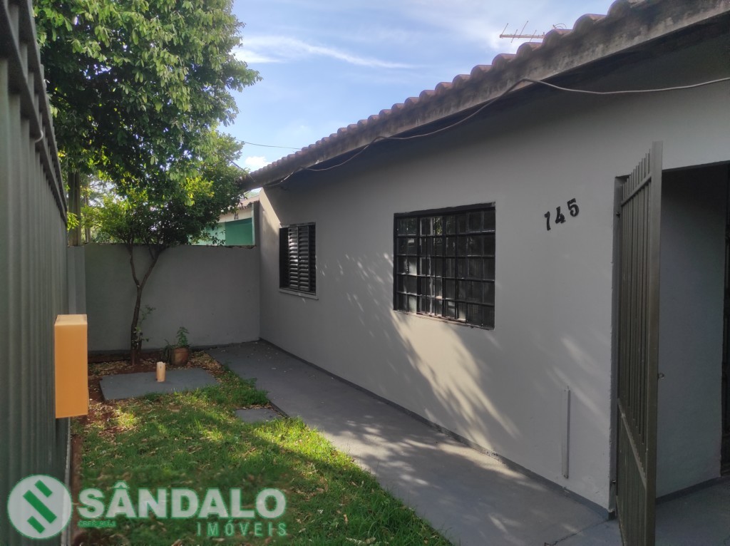 Casa para venda no Conjunto Floresta em Sarandi com 192m² por R$ 160.000,00