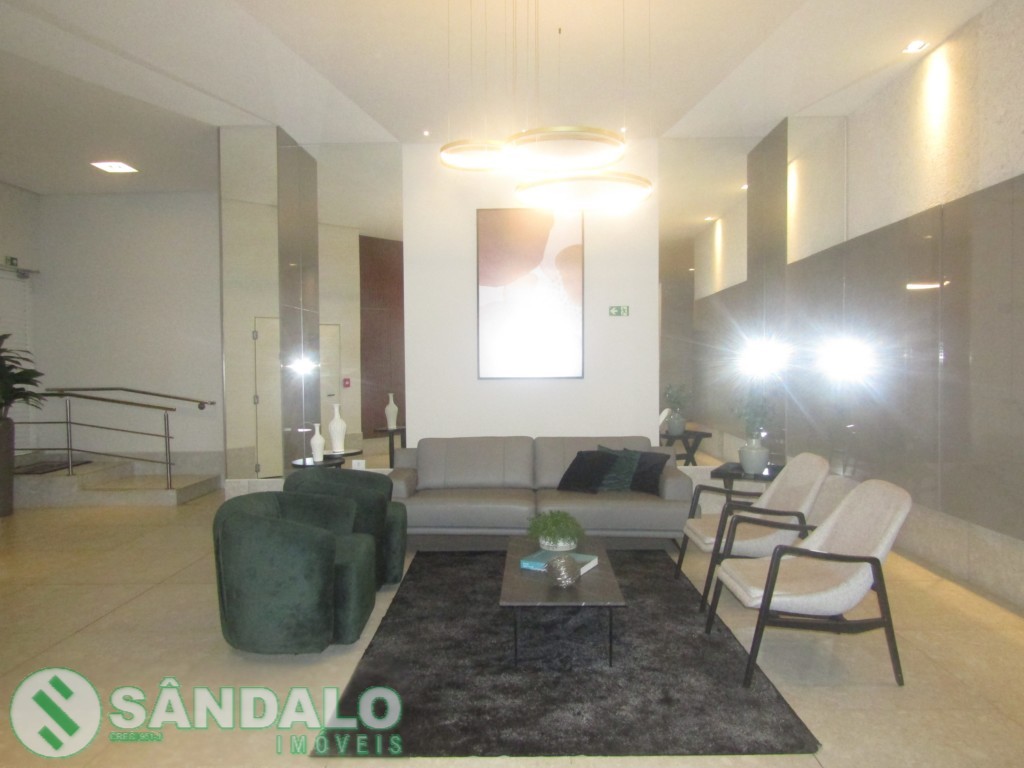 Apartamento para locacao no Zona 07 em Maringa com 173m² por R$ 3.630,00
