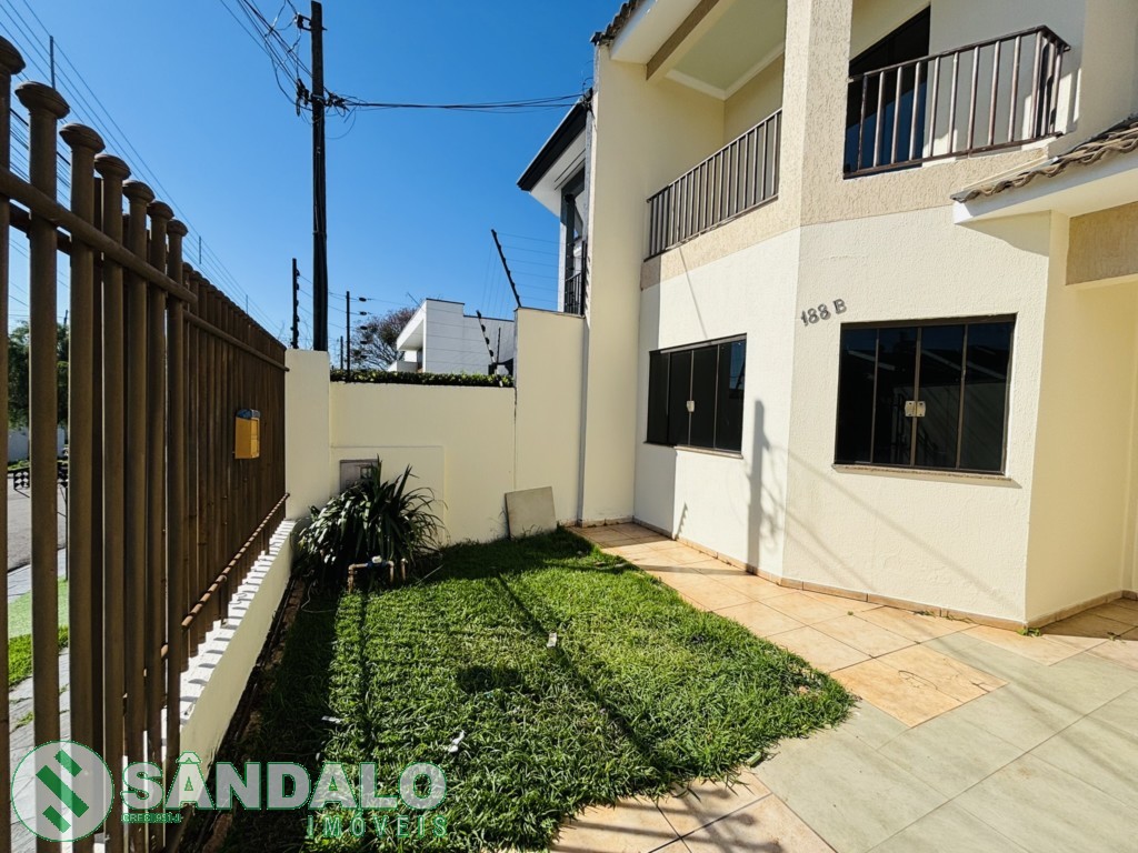 Sobrado para locacao no Jardim Santa Helena em Maringa com 150,15m² por R$ 2.530,00