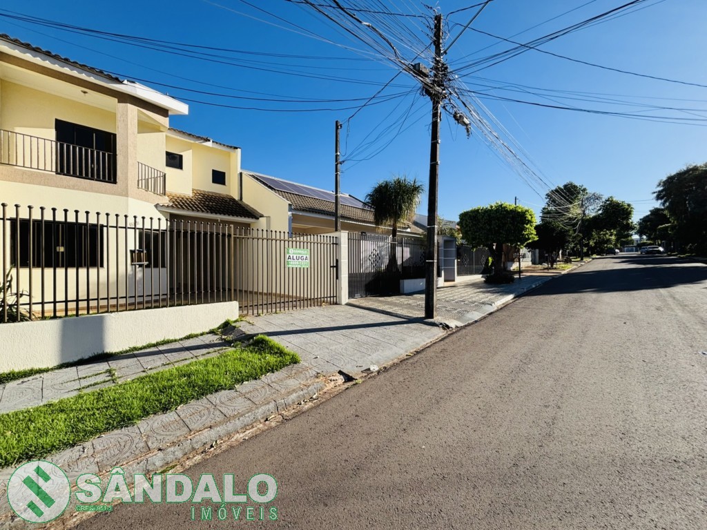 Sobrado para locacao no Jardim Santa Helena em Maringa com 150,15m² por R$ 3.520,00