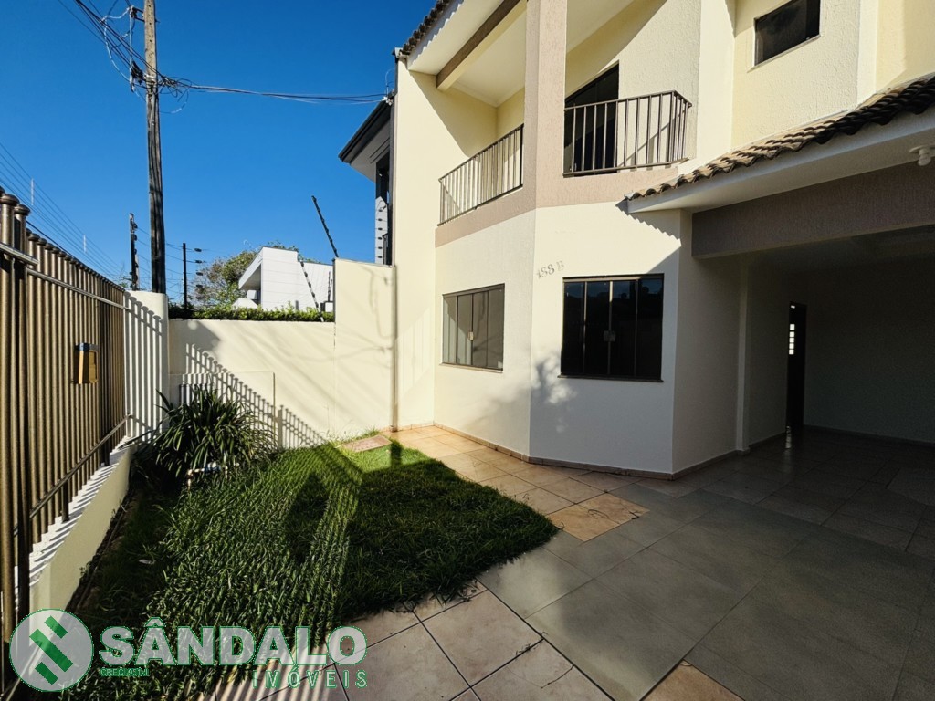 Sobrado para locacao no Jardim Santa Helena em Maringa com 150,15m² por R$ 3.520,00
