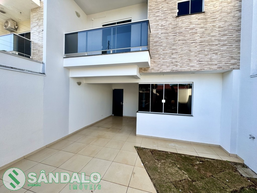 Sobrado para locacao no Jardim Alvorada em Maringa com 150m² por R$ 3.850,00