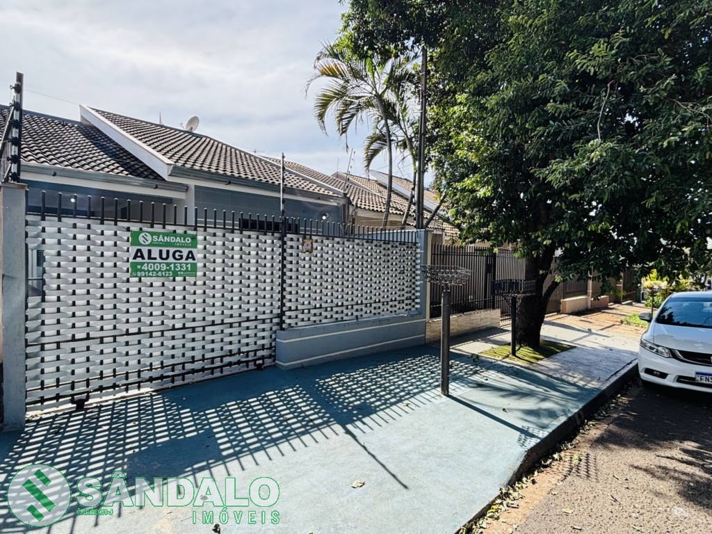 Casa para locacao no Jardim Paris em Maringa com 150m² por R$ 2.695,00