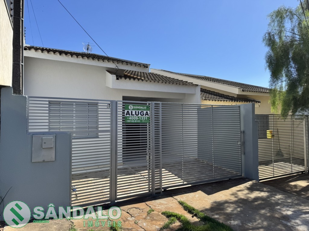 Casa para locacao no Jardim Monte Rei em Maringa com 150,65m² por R$ 1.760,00