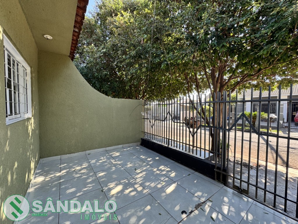 Casa para locacao no Jardim Novo Alvorada em Maringa com 150m² por R$ 1.760,00