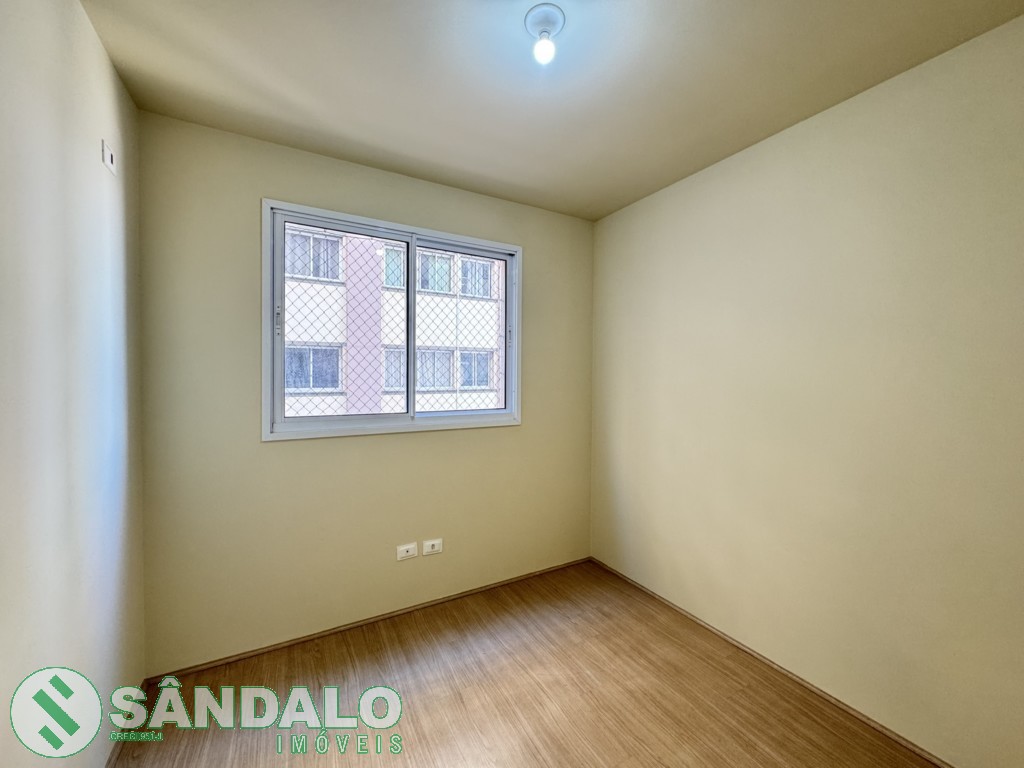 Apartamento para locacao no Jardim Alvorada em Maringa com 87,59m² por R$ 1.320,00
