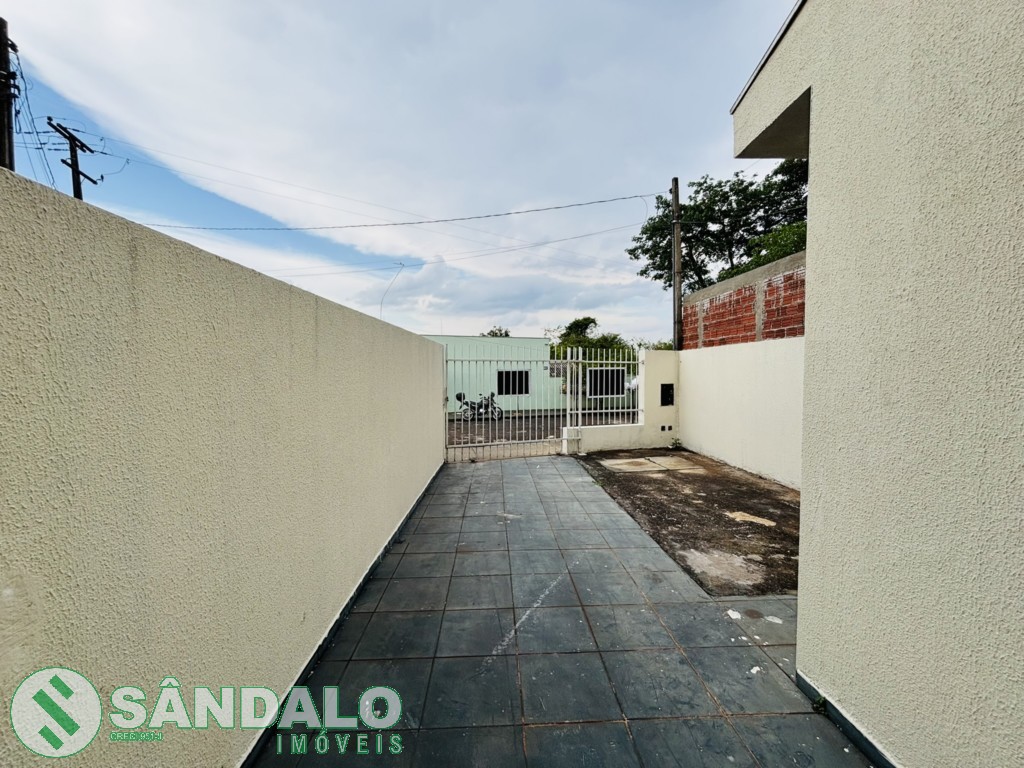 Casa para locacao no Jardim Italia em Marialva com 103m² por R$ 990,00