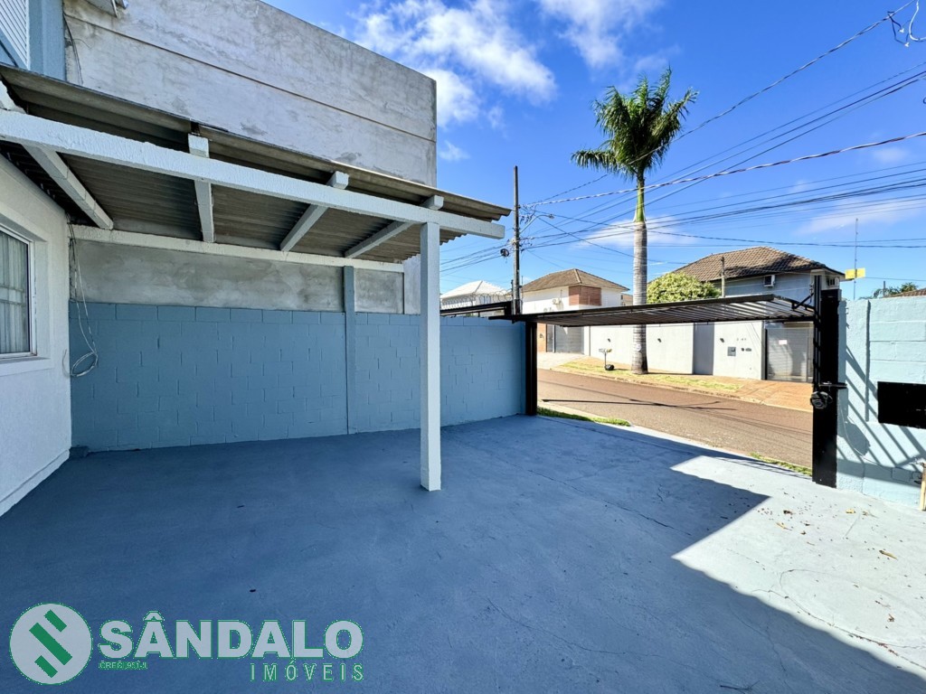Sobrado para locacao no Jardim Guapore em Maringa com 180m² por R$ 4.070,00