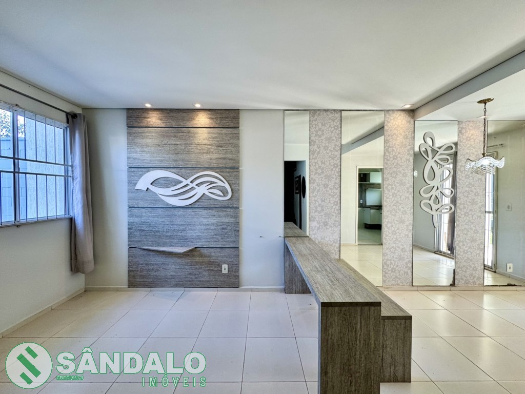 Sobrado para locacao no Jardim Guapore em Maringa com 180m² por R$ 4.070,00