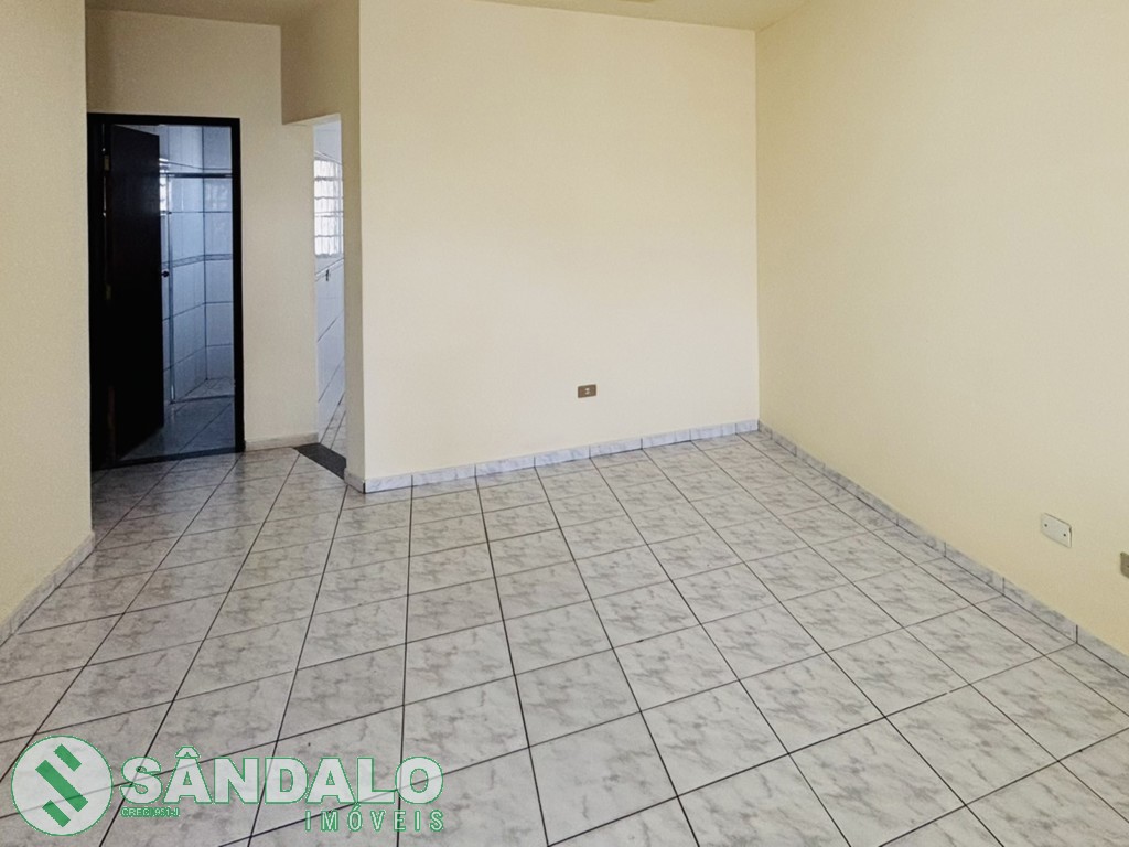 Casa para locacao no Jardim Santa Helena em Maringa com 150m² por R$ 2.090,00