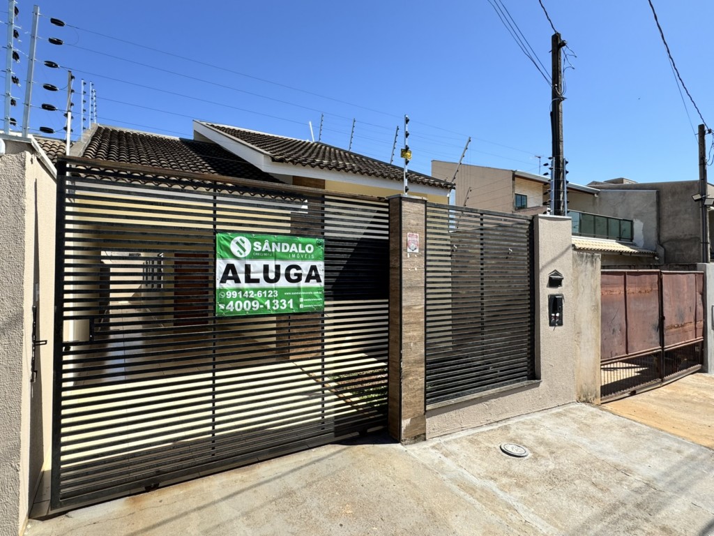 Casa para locacao no Jardim Colina Verde em Maringa com 0m² por R$ 2.090,00