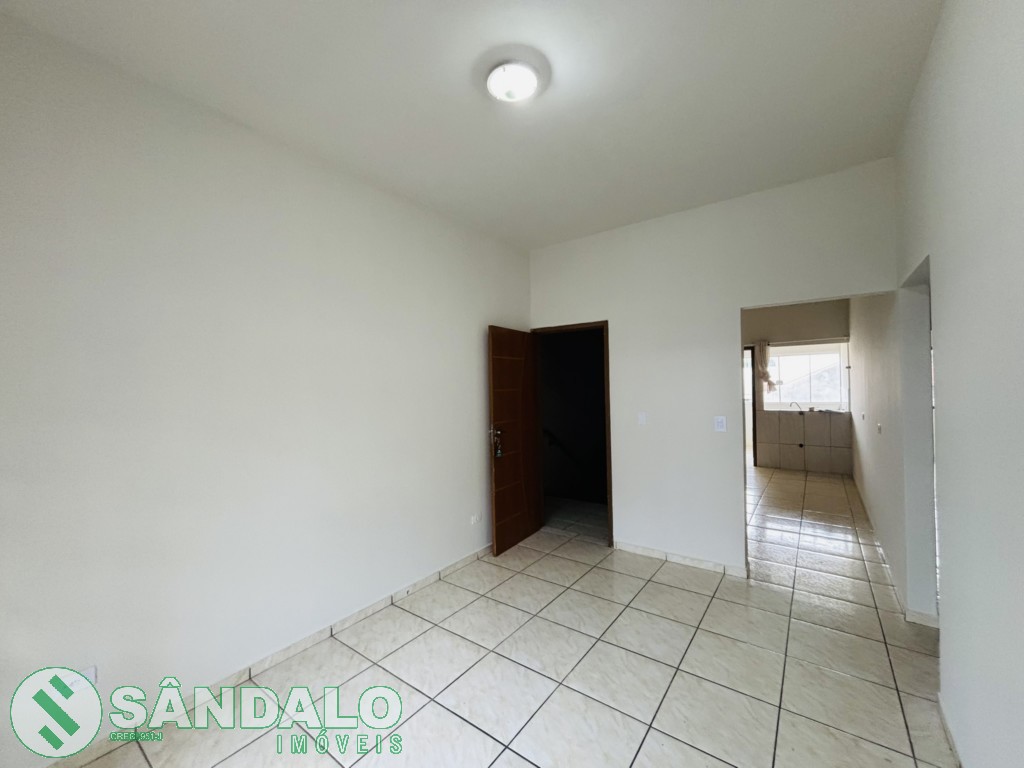 Sobreloja para locacao no Conjunto Residencial Ney Braga em Maringa com 75m² por R$ 1.100,00