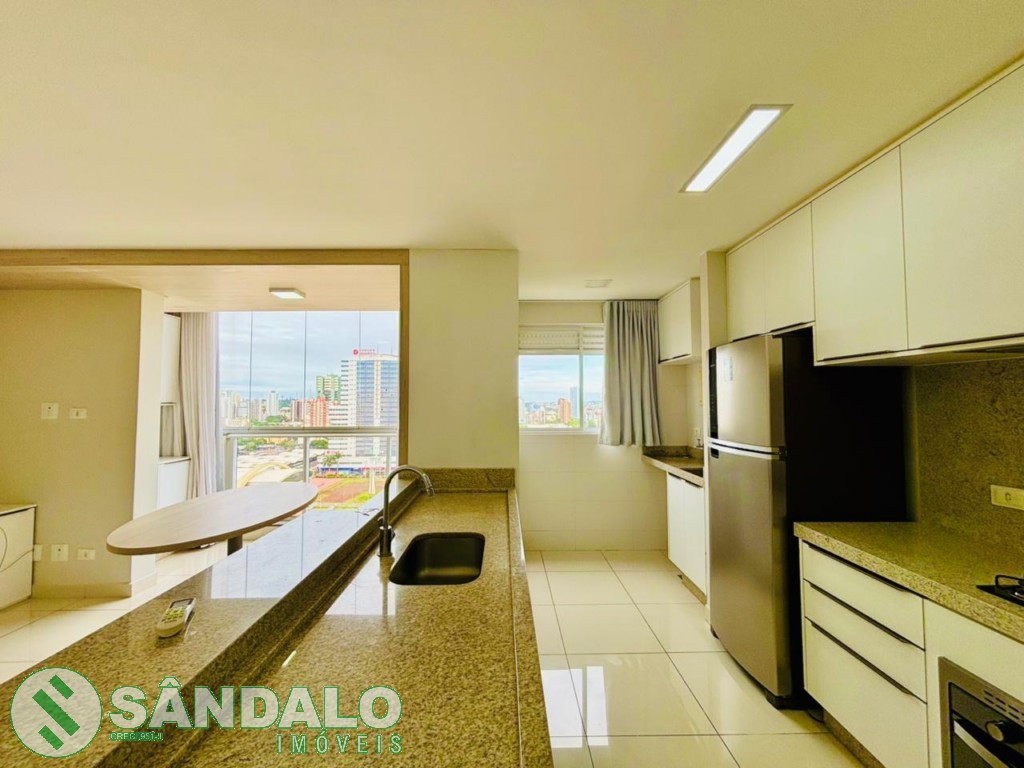Apartamento para locacao no Zona 01 em Maringa com 180,39m² por R$ 4.345,00