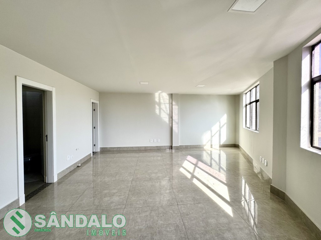 Sala Comercial para locacao no Zona 04 em Maringa com 0m² por R$ 1.430,00