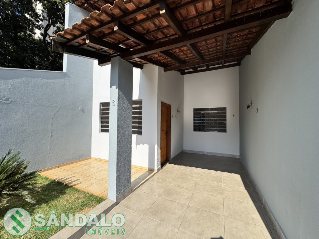 Sobrado para locacao no Vila Marumby em Maringa com 155,42m² por R$ 1.760,00
