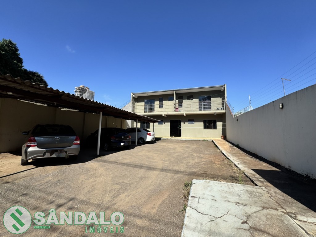Apartamento para locacao no Jardim Aclimacao em Maringa com 420m² por R$ 1.430,00
