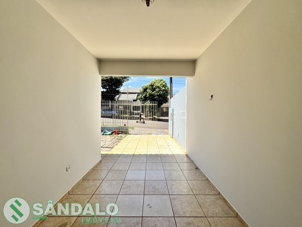 Casa para locacao no Jardim Paris III em Maringa com 150m² por R$ 1.980,00