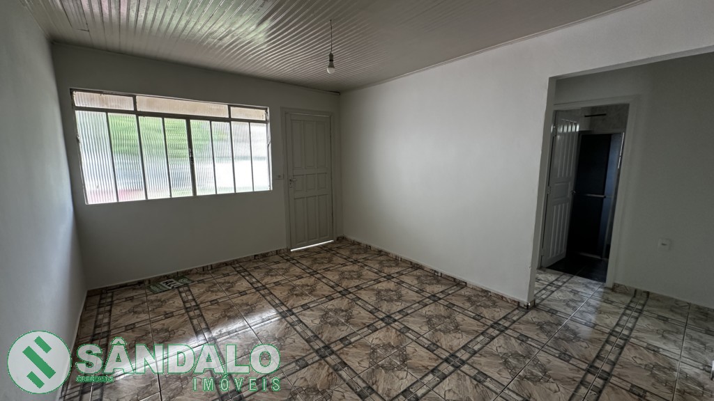 Casa para locacao no Vila Cleopatra em Maringa com 0m² por R$ 2.090,00