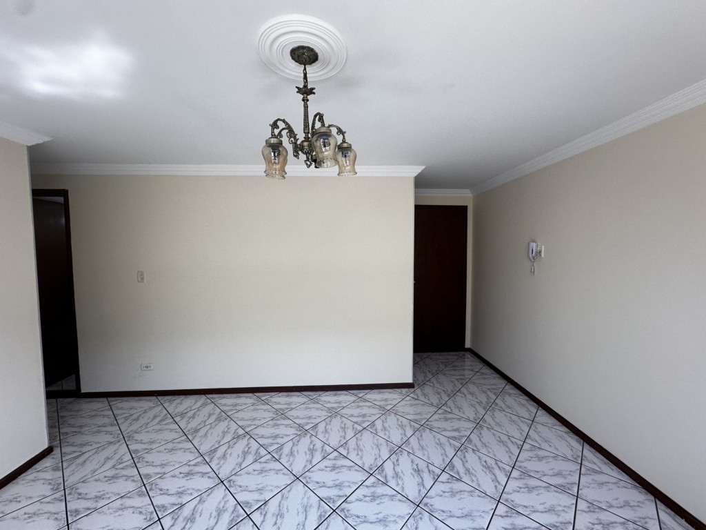 Apartamento para locacao no Vila Nova em Maringa com 59,41m² por R$ 1.430,00