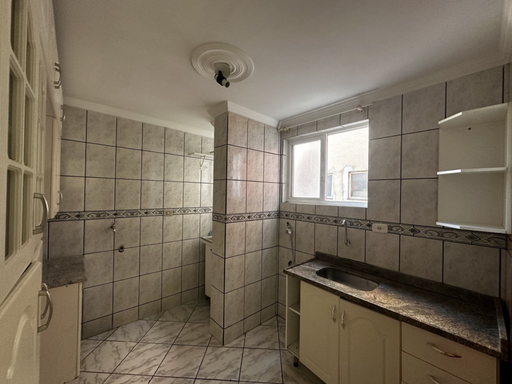 Apartamento para locacao no Vila Nova em Maringa com 59,41m² por R$ 1.430,00